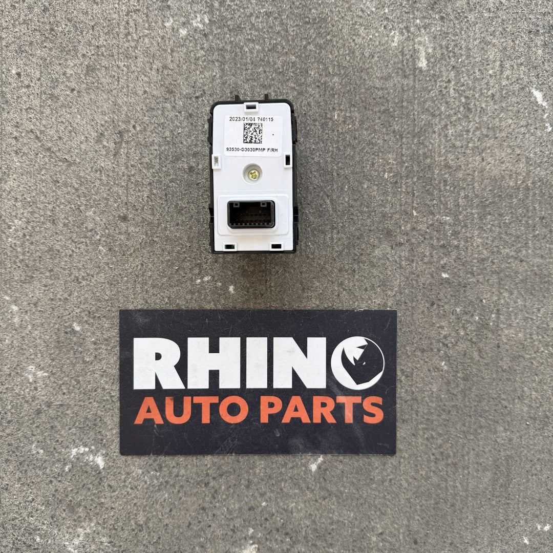 2023 Hyundai i30 - Mirror Adjuster Switch PN: 93530G3030PMP