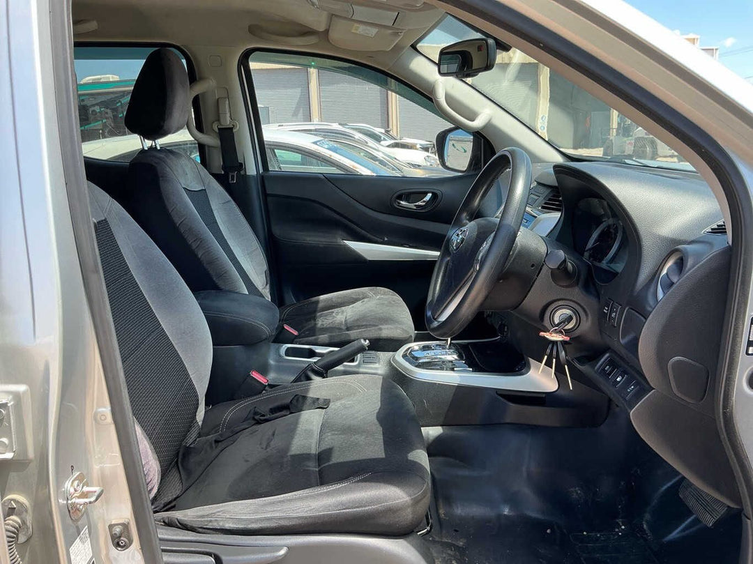 2017 Nissan Navara SL D23