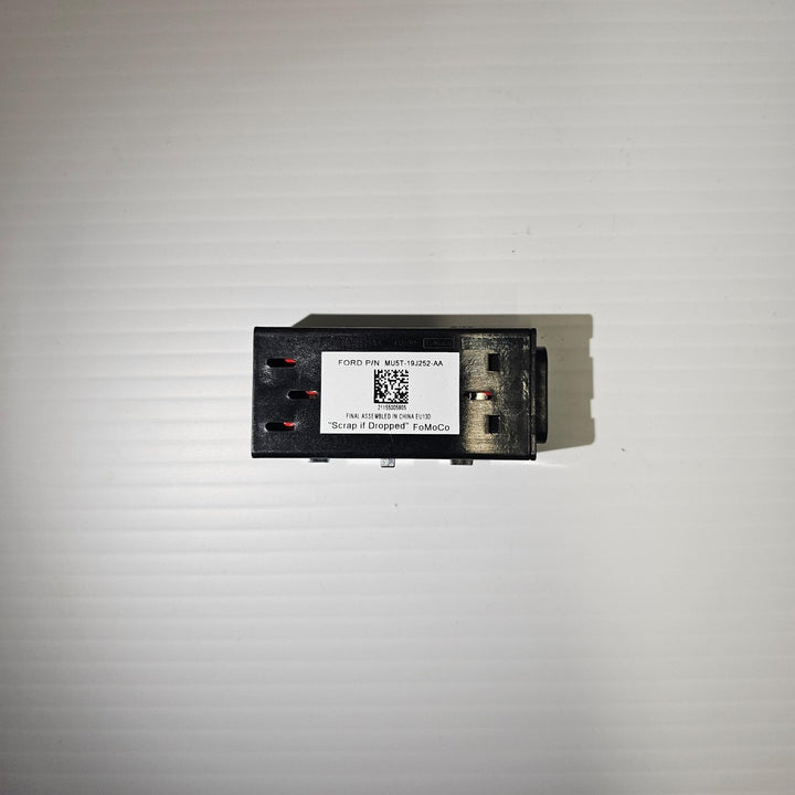 2011-2026 Ford Ranger XLT USB Charger Port MU5T19J252AA