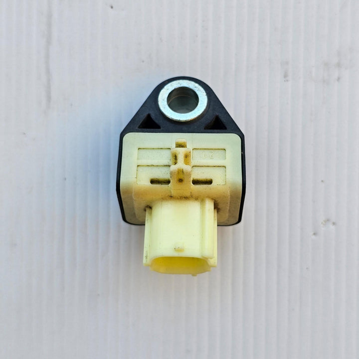 2021 Toyota Corolla MZEA12R - Airbag Sensor PN: 8917347050
