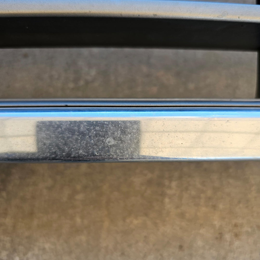 2002-2005 Toyota Land Cruiser Radiator Grille