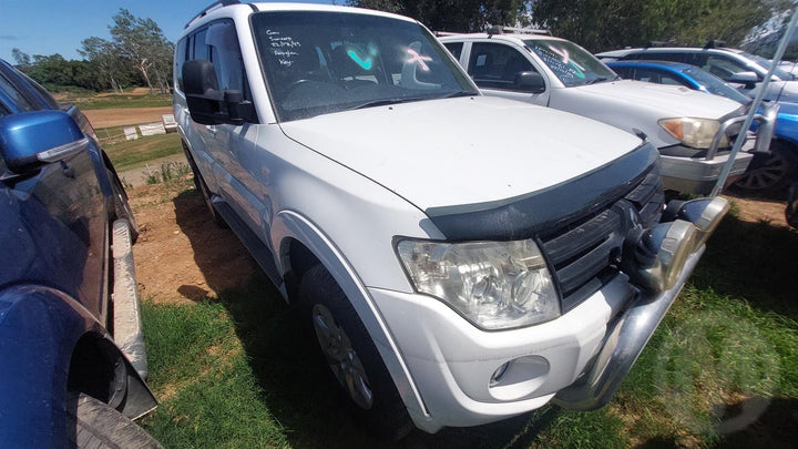 2012, Mitsubishi, Pajero, GLX