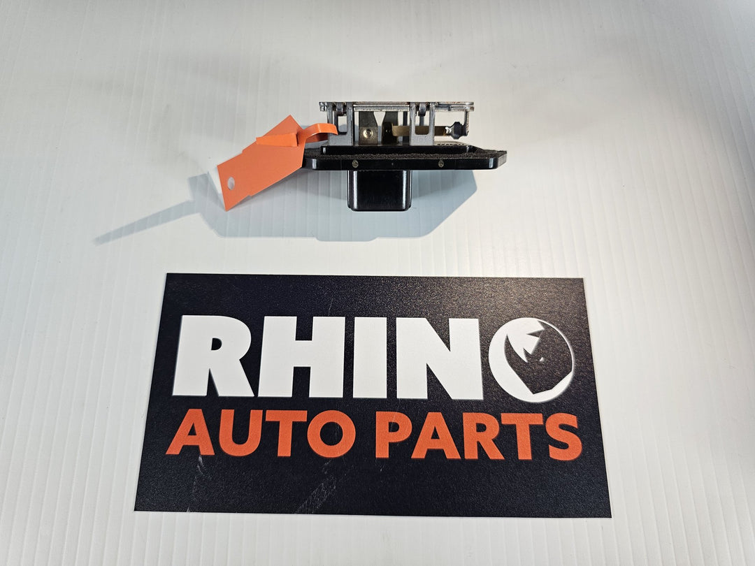 2013 Toyota Corolla ZRE1*     - Fan Speed Resistor