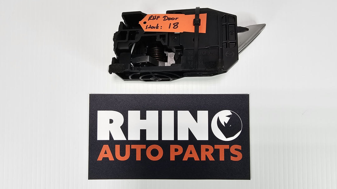 2015 Mazda Mazda3 BM Maxx 2 Petrol Automatic - Front Interior Door Handle KD53T8314