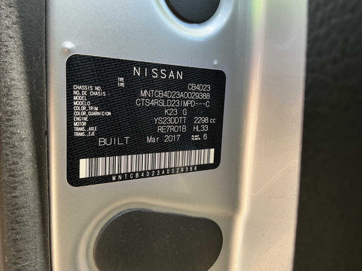 2017 Nissan Navara SL D23