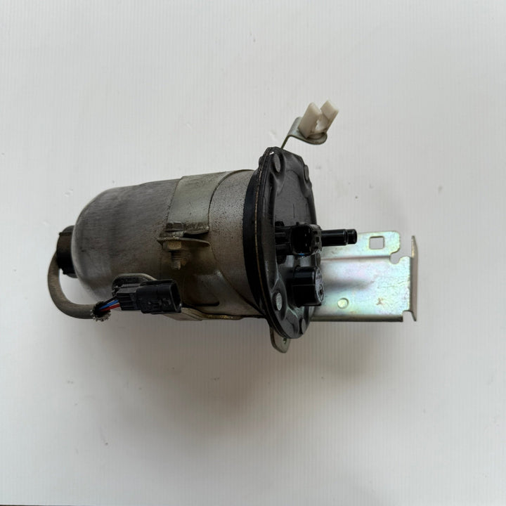 2020 Nissan Navara - Fuel Filter Housing