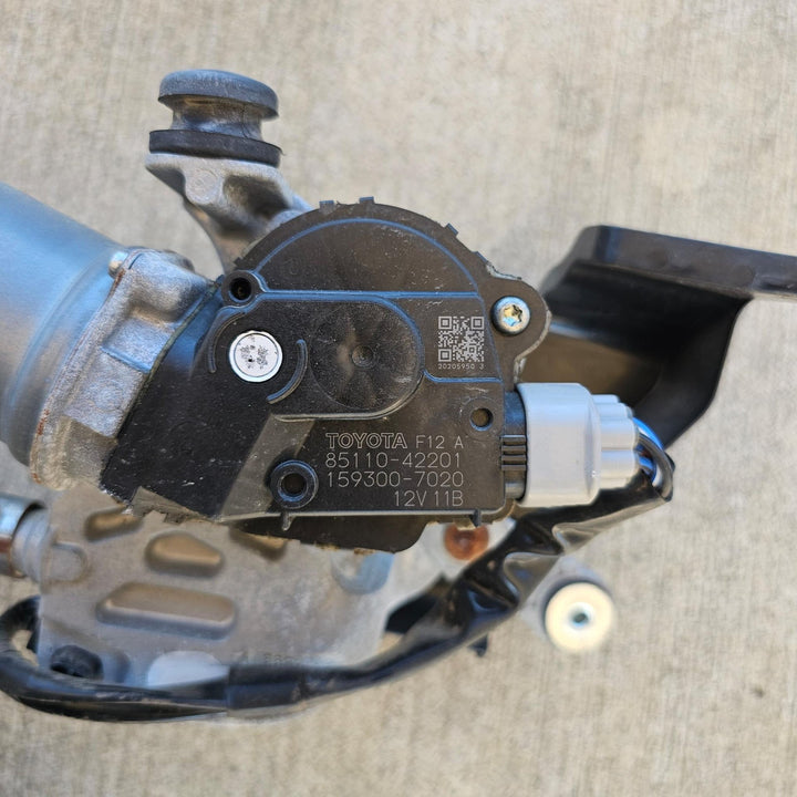2012-2018 Toyota RAV4 GXL Front Wiper Motor 8511042201