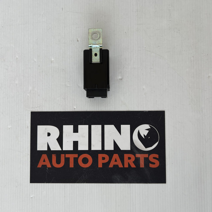 2018-2021 Hyundai iLoad Stop Signal Module Relay 952404H000