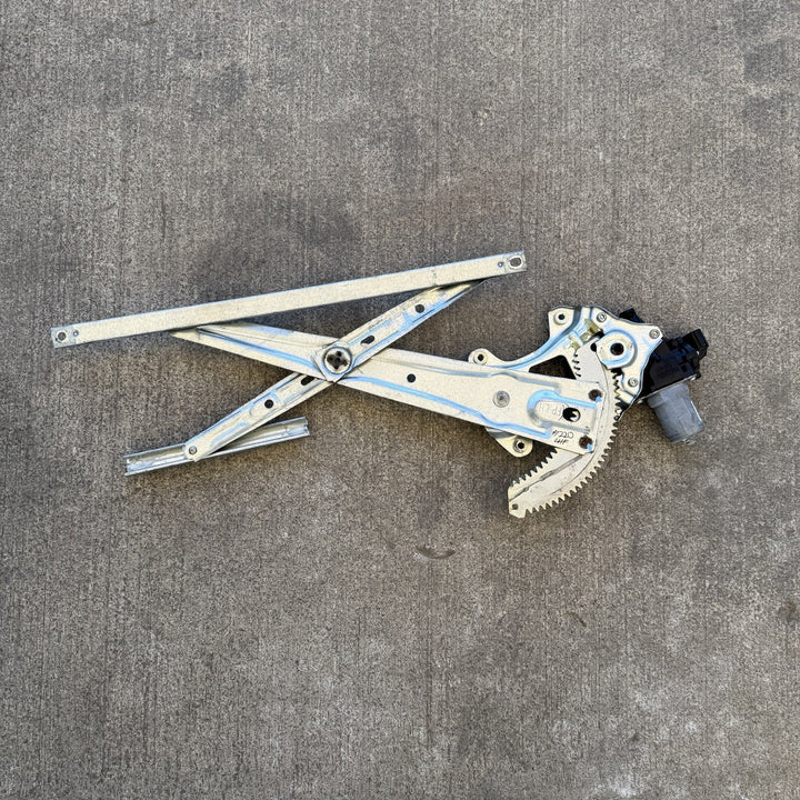 2023 Mazda BT-50 TF XT 3 Diesel  - Left Front Window Regulator/Motor WR19C022