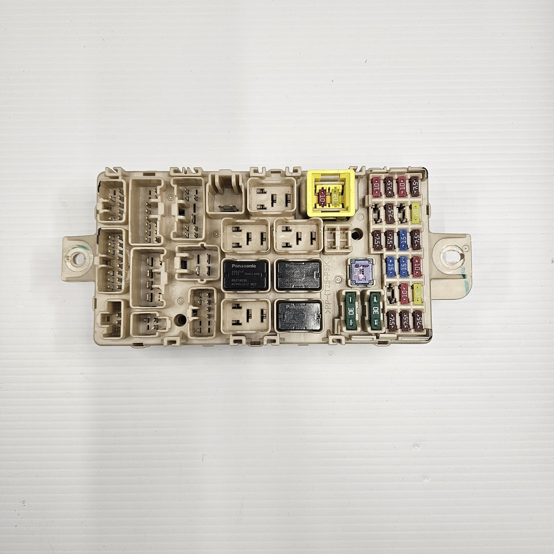 2015-2023 Mitsubishi Triton MR Interior Fuse Box 8627A030