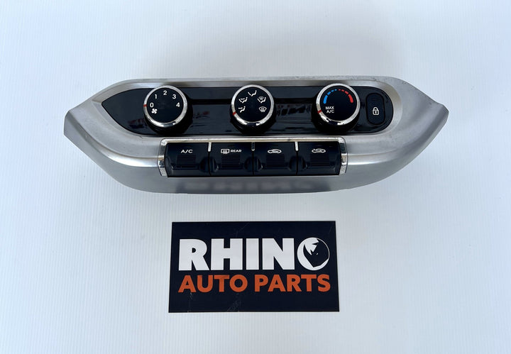 2013 Kia Rio UB Si  Petrol Manual - Heater/AC Controls