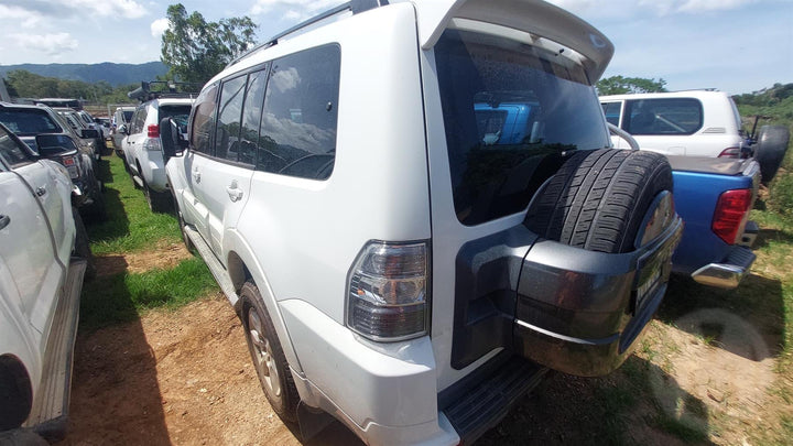 2012, Mitsubishi, Pajero, GLX
