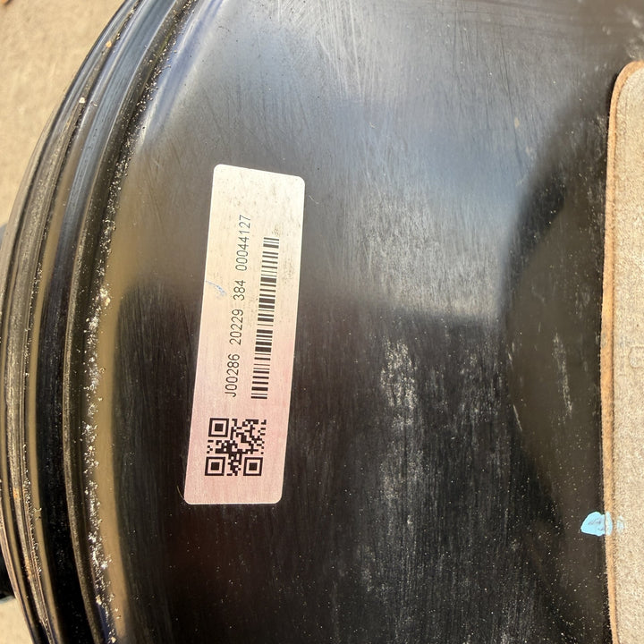 2020 Nissan Navara - Brake Booster PN: 0204809494
