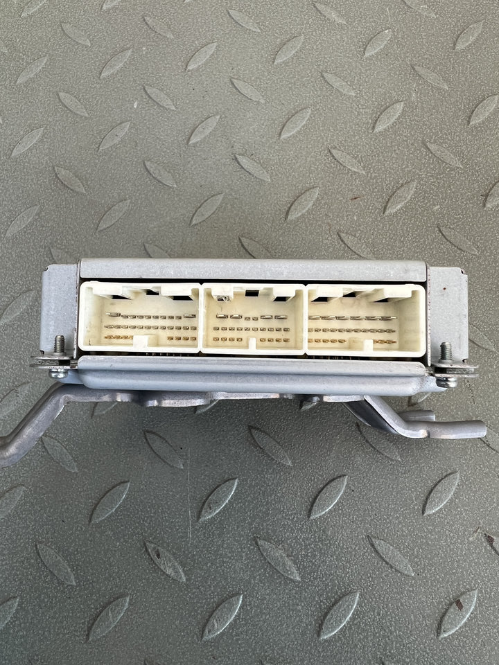 2005-2019 Toyota Hiace LWB Crew Van Transmission Control Module 8953026350