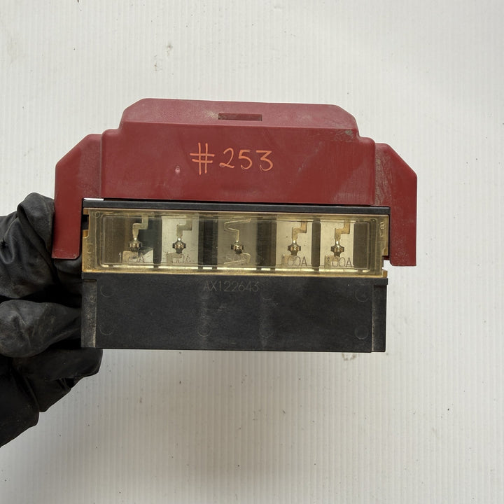 2020 Nissan Navara - Battery Terminal