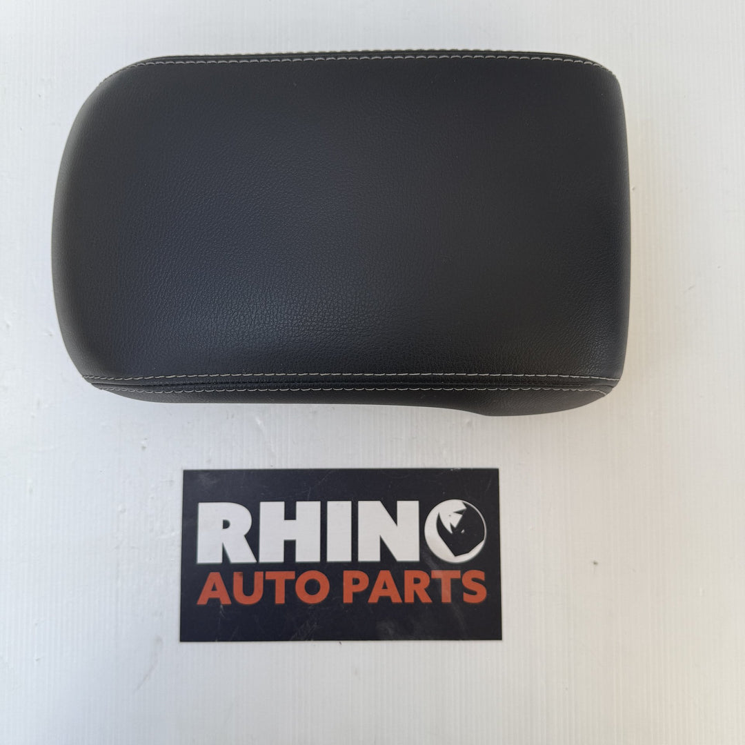 2015-2017 Mitsubishi Lancer Console Lid