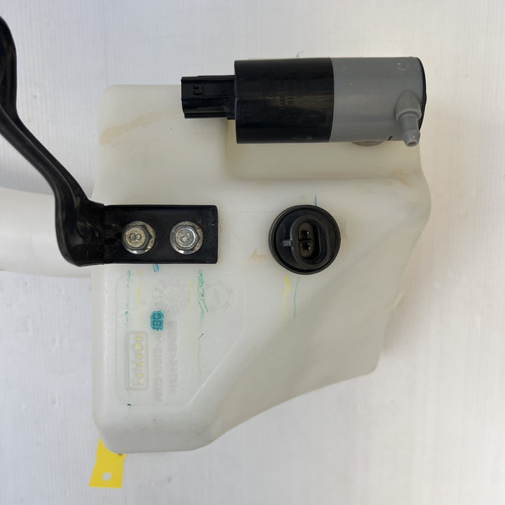 2011-2020 Mazda BT-50 Washer Bottle AB3917813AC/BC