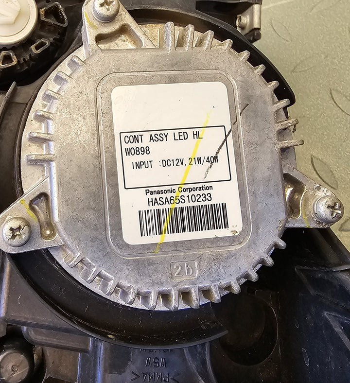 2018 Nissan Navara D23   Diesel Unknown - Left Headlight