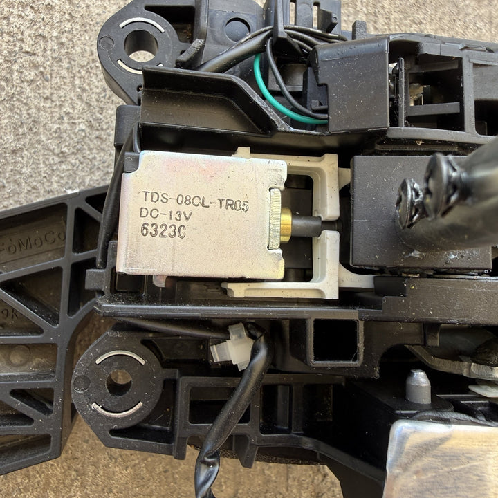 2016 Ford Mustang GT - Automatic Shifter Assembly PN: TDS08CLTR05