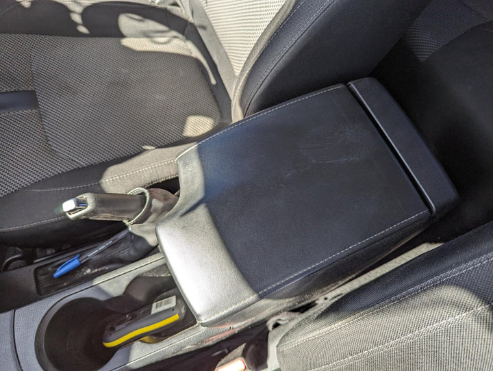 Jul 2020 to Current- Mazda BT-50 TF- Heater/AC Controls- Dual Zone Climate Control Type
