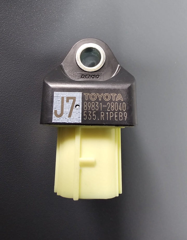 2017 Toyota C-HR X50 Koba 1.2 Petrol Automatic CVT - Airbag Sensor 8983128040