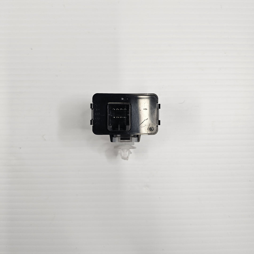 2015-2023 Mitsubishi Triton MR Stop Signal Module Relay 8624A004