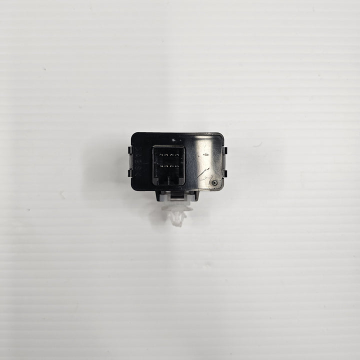 2015-2023 Mitsubishi Triton MR Stop Signal Module Relay 8624A004