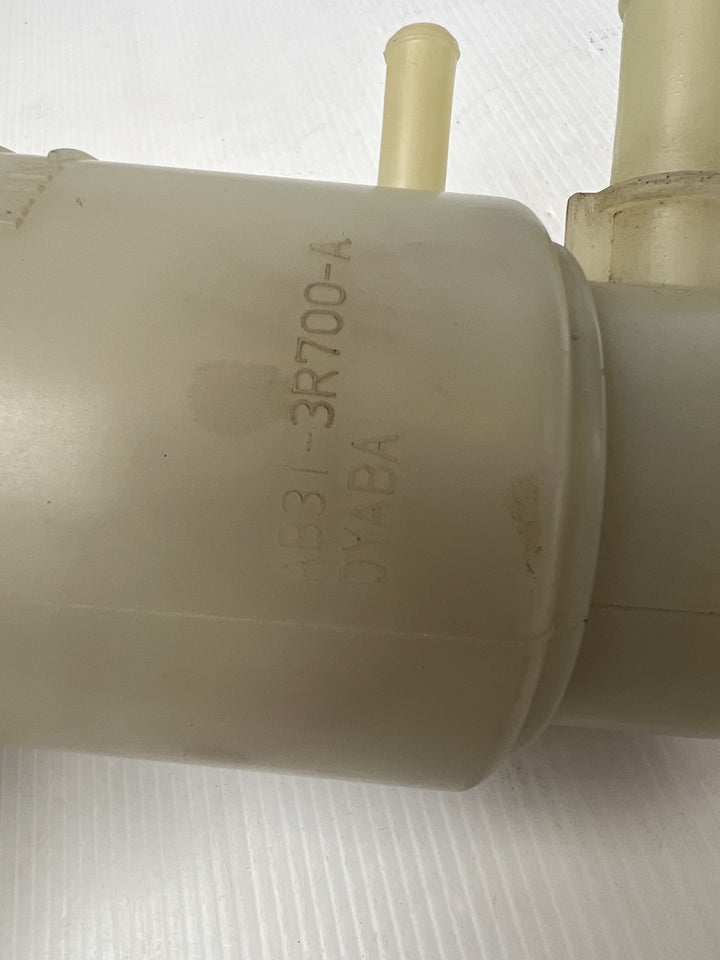 Oct 2011 to Jun 2020- Mazda BT-50 UP UR Diesel 2.2/3.2L Engine Code P4AT/P5AT- Power Steering Reservoir