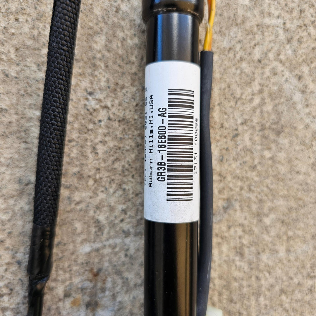 2017 Ford Mustang FM 1FA6P8CF3H5324410 - Bonnet Pretensioner Actuator PN: GR3B16E600AG