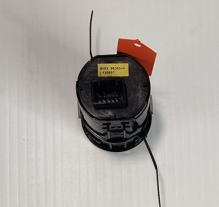 2014 Mazda Mazda3 Maxx Start Button BHR1663S0A