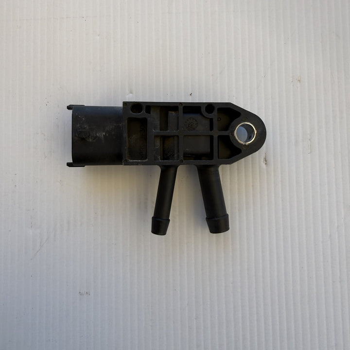 2020 Nissan Navara - Differential Exhaust Pressure Sensor PN: 227701454R