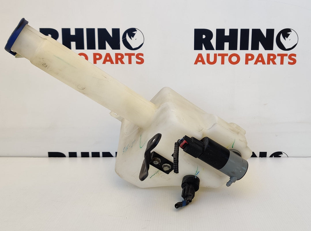 2011-2020 Mazda BT-50 XT Washer Bottle