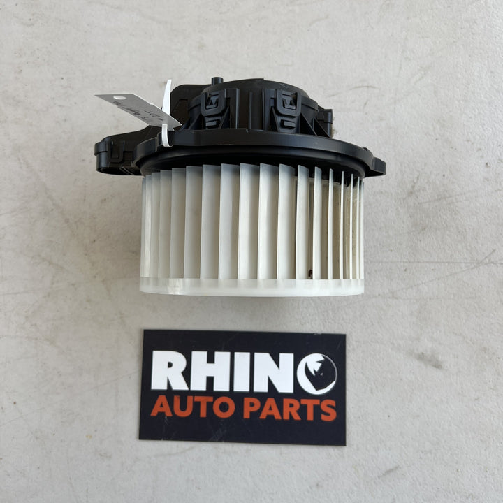 2015-2018 Ford Ranger Heater Fan Motor F00S3B2444