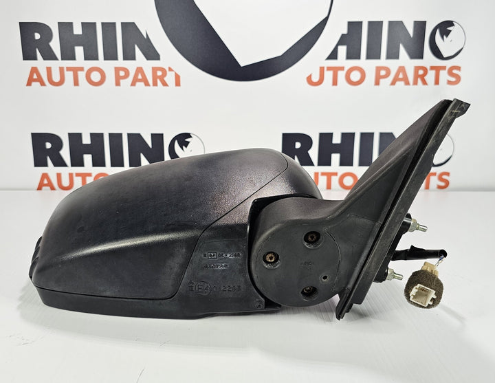 2012 Mitsubishi Triton      - Right Door Mirror
