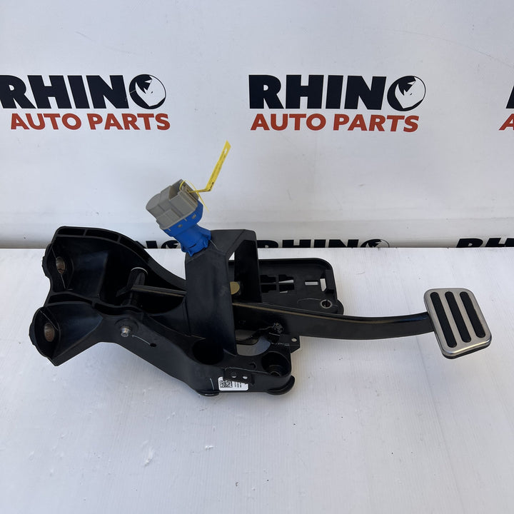 2016 Ford Mustang GT - Brake Pedal