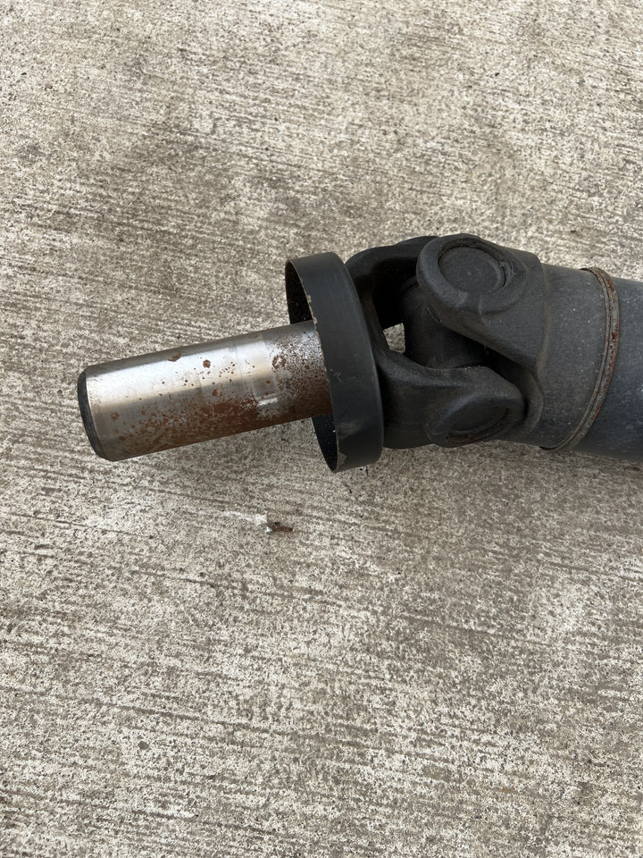 Nov 2007 to Mar 2021 - Hyundai iLoad TQ Diesel 2.5L Automatic - Rear Prop Shaft