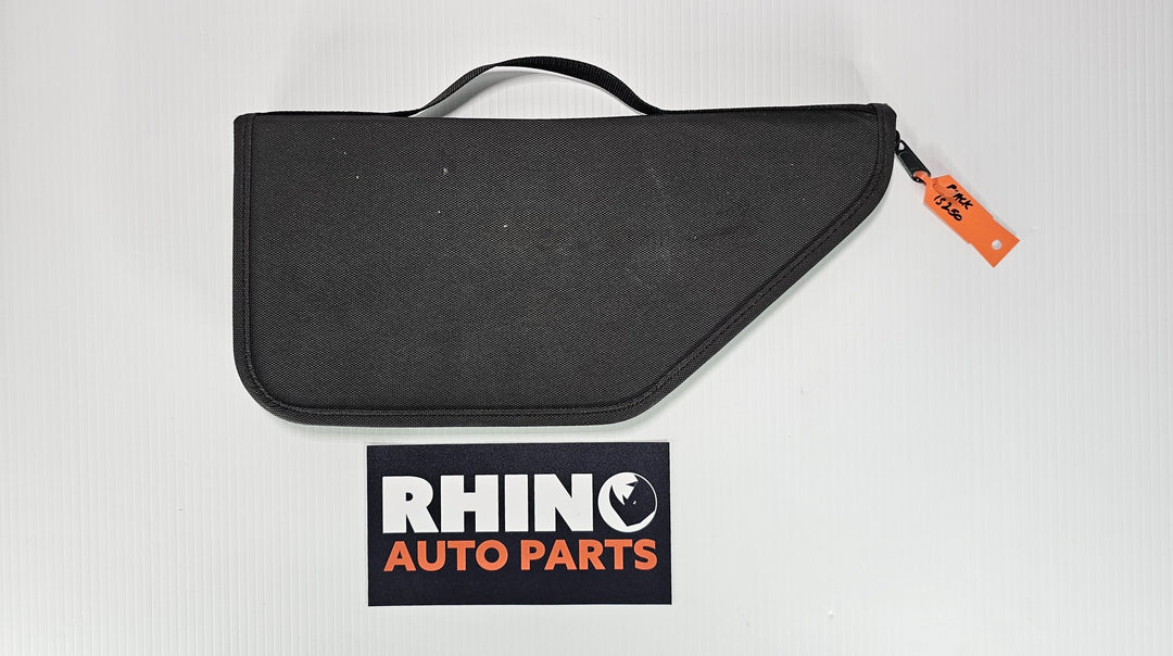 2006 Lexus IS300 GSE20R F Sport  Petrol Manual - Jack/Tool Kit