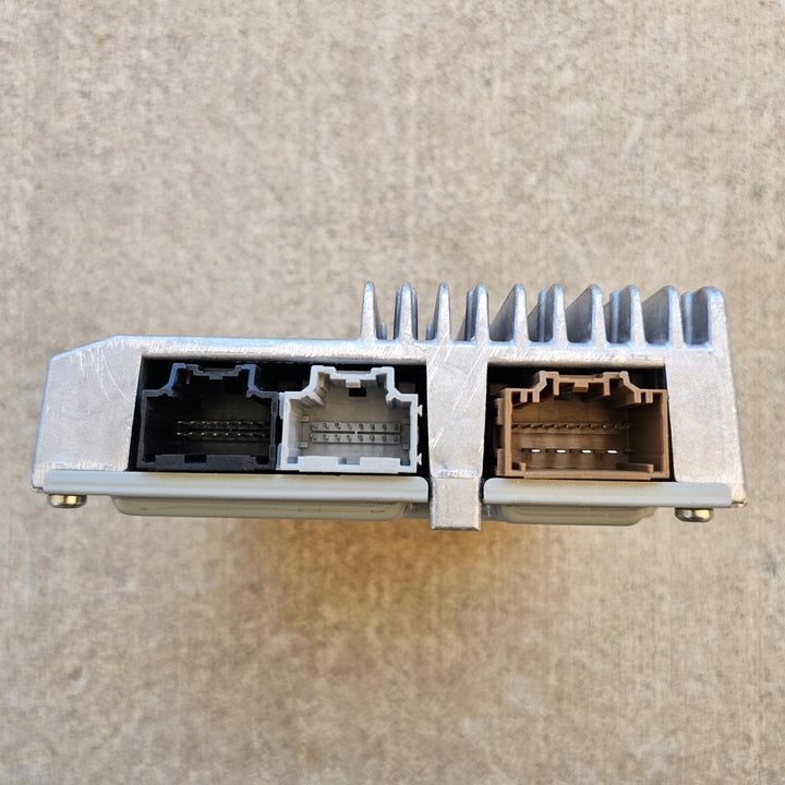 2017 Ford Mustang FM 1FA6P8CF3H5324410 - Radio Amplifier PN: GR3T18T806AH