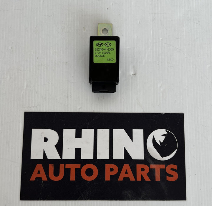 2018-2021 Hyundai iLoad Stop Signal Module Relay 952404H000
