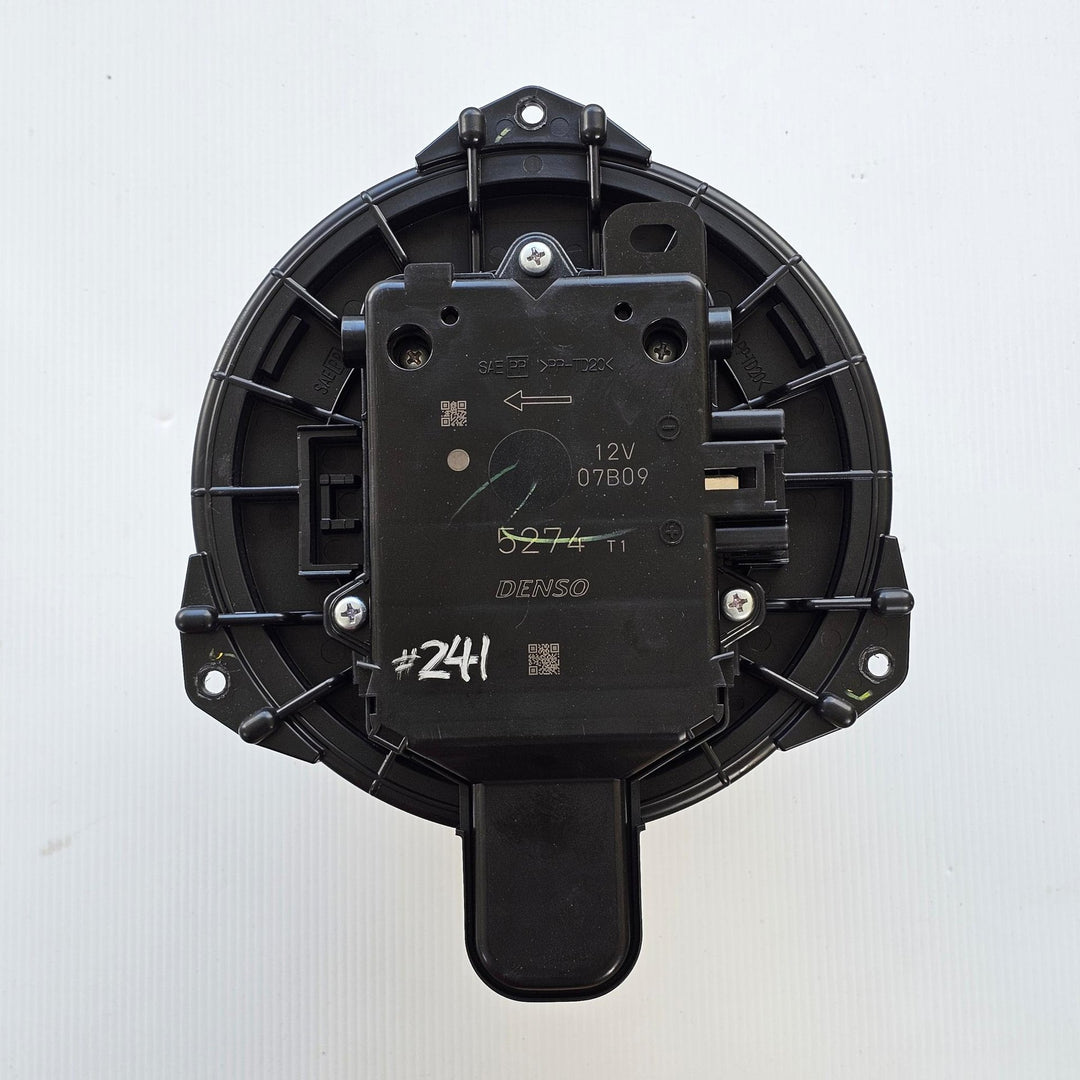 Dec 2016 to Sep 2023 - Toyota C-HR NGX10R NGX50R Petrol 1.2L - Heater Fan Motor