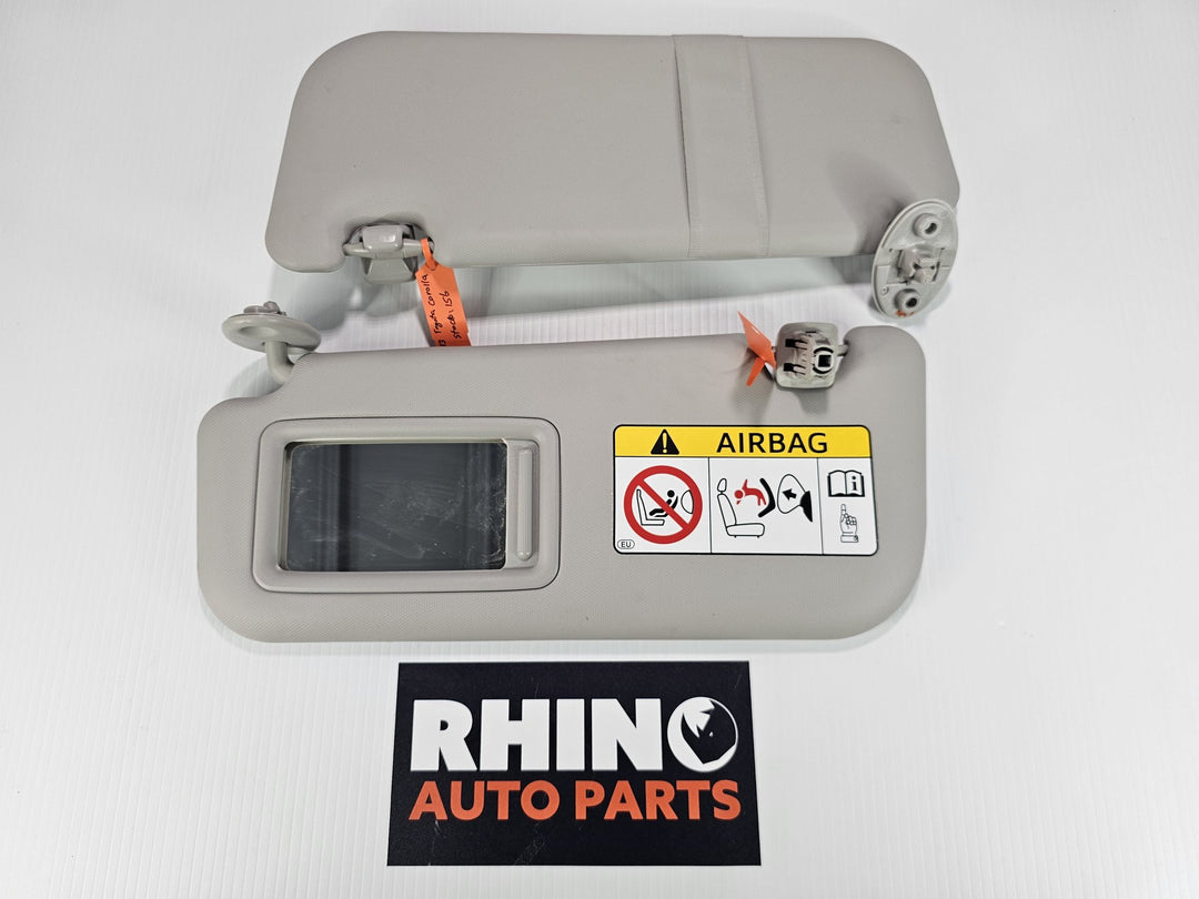 2013 Toyota Corolla ZRE1*     - Sun Visor