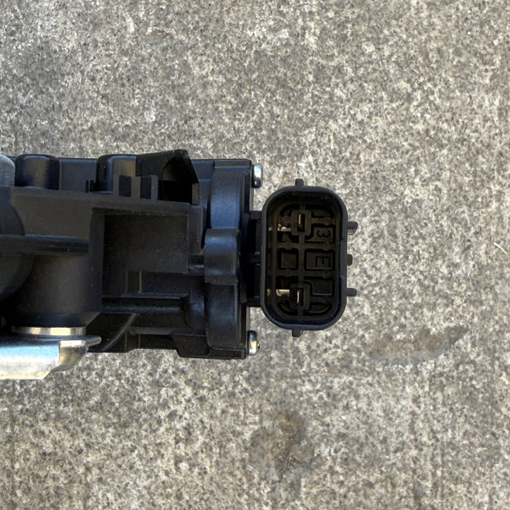 2023 Mazda BT-50 TF XT 3 Diesel  - Left Front Window Regulator/Motor WR19C022
