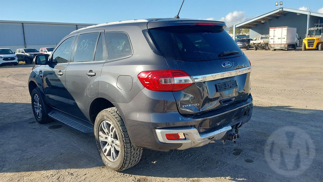 2017 Ford Everest UA
