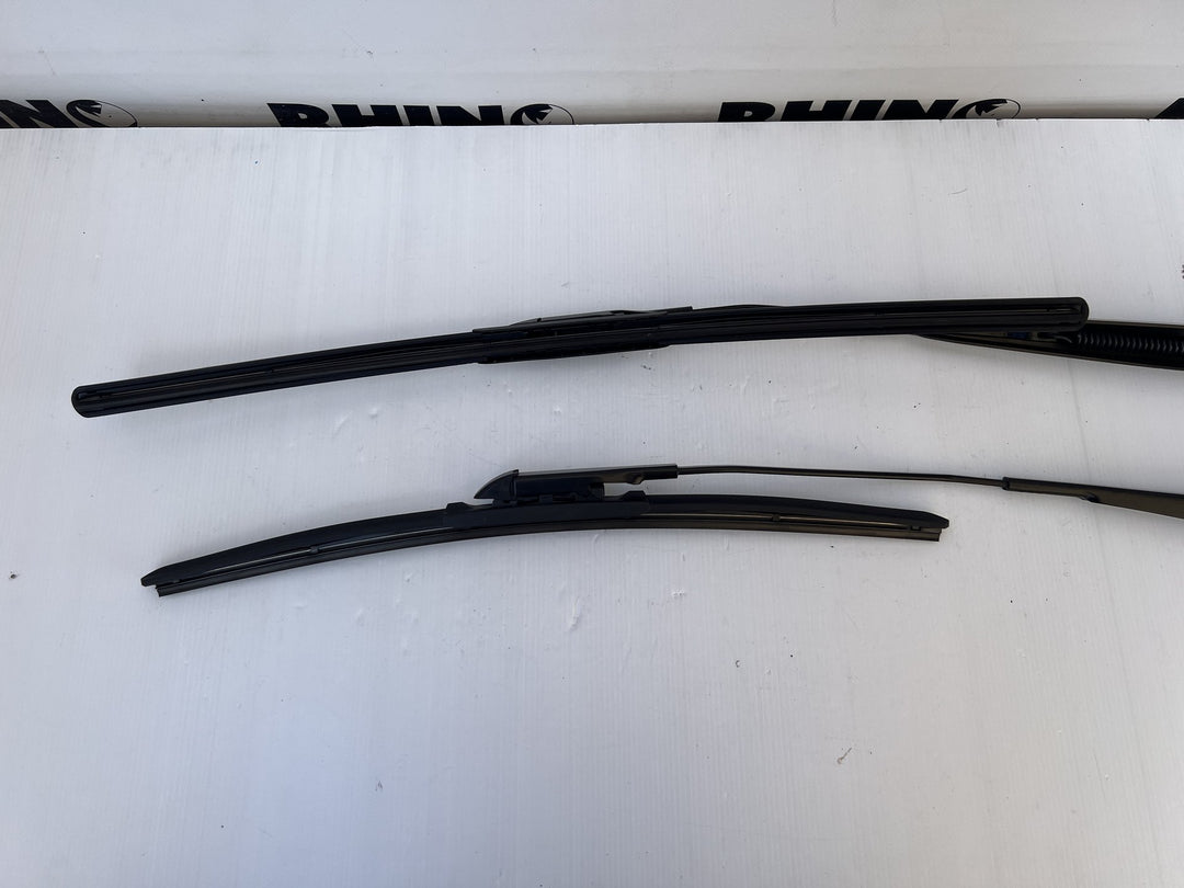 2016 Ford Mustang GT - Wiper Arm