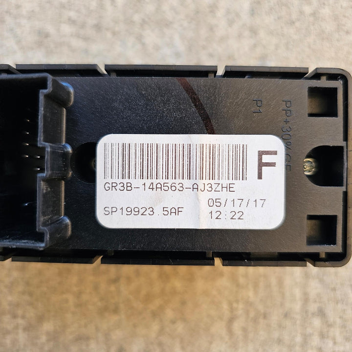 2017 Ford Mustang FM 1FA6P8CF3H5324410 - Master Power Window Switch PN: GR3B14A563AJ3ZHE