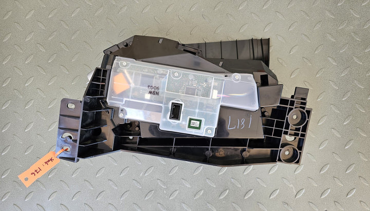 2019 Mazda Mazda3 BP JM0BP2HLA01103327 - Instrument Cluster PN: B0J92119072