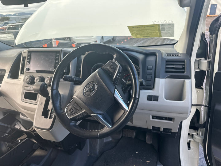 2021 Toyota Hiace H300 JTFRA3APX08027281 JTFRA3APX08027281