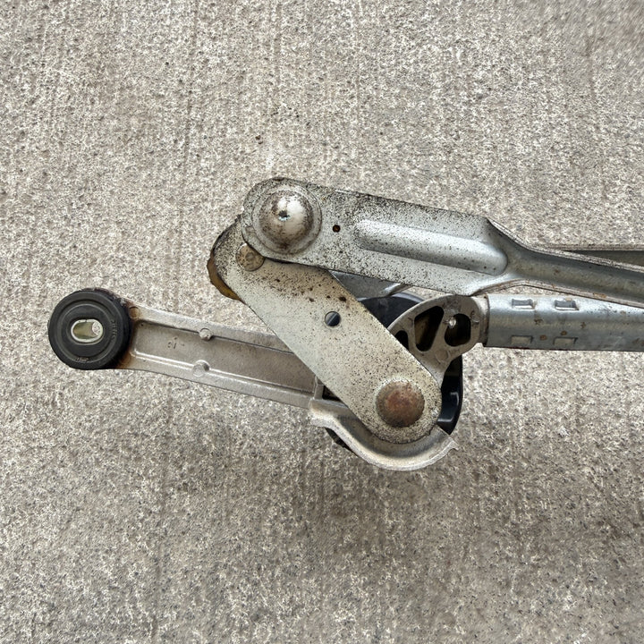 2015-2026 Nissan Navara D23 Front Wiper Motor 7Y18C058A