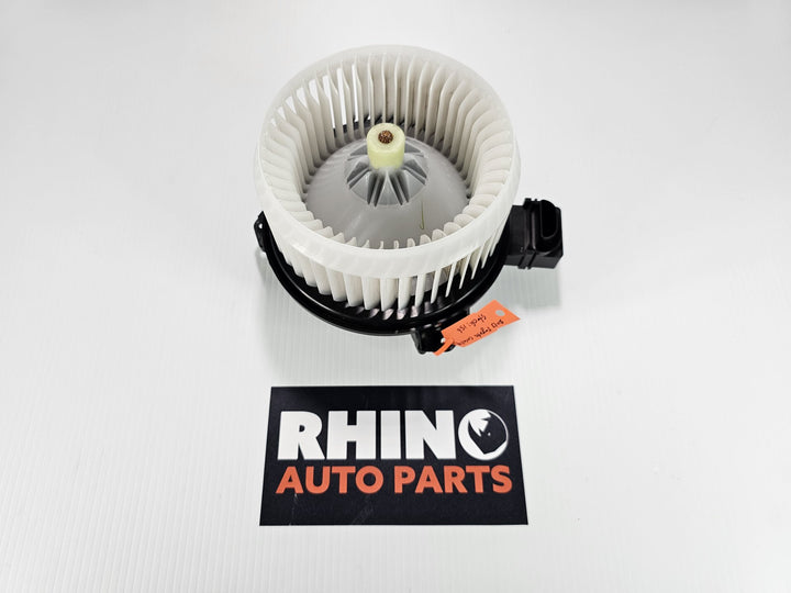 2013 Toyota Corolla ZRE1*     - Heater Fan Motor