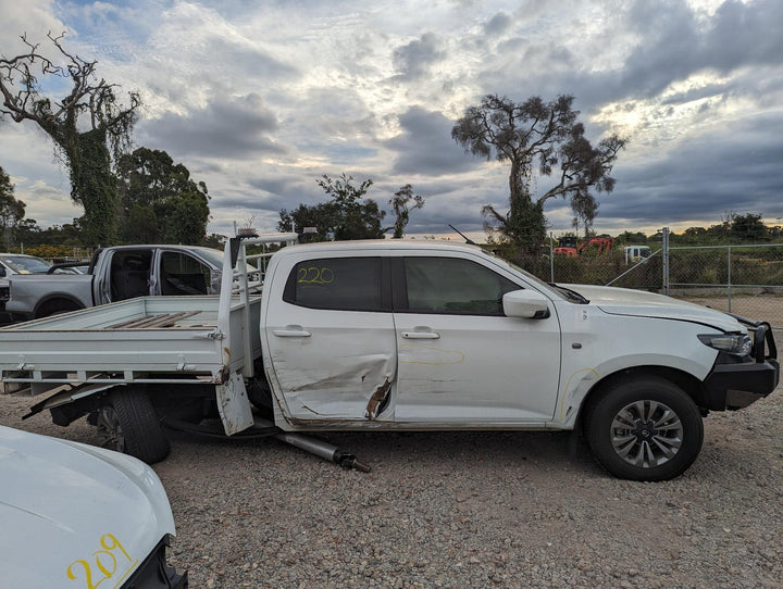 Mazda BT-50 TF (TFS40) 3.0L l4 Diesel (4JJ3-TCX) 16v DOHC Turbo/Intercooled TFS40 4 Door XT Cab & Chassis 4WD (Build region Thailand) [August, 2020 - Now] 140kw